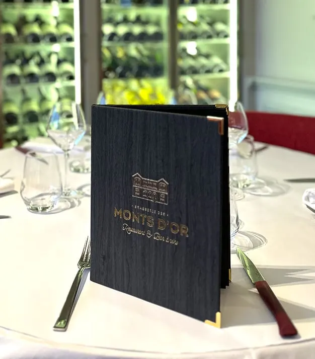 La Brasserie des Monts d'Or au cœur du village de pierre